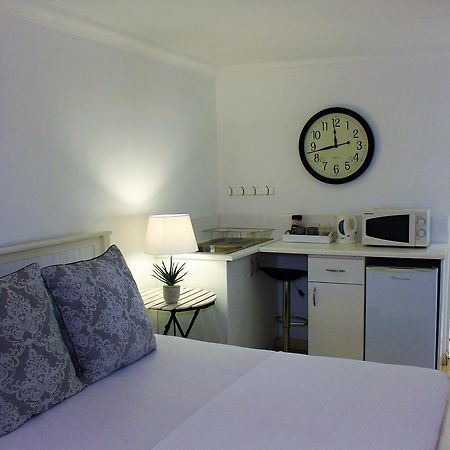 Golden Key Guesthouse Vredenburg Экстерьер фото